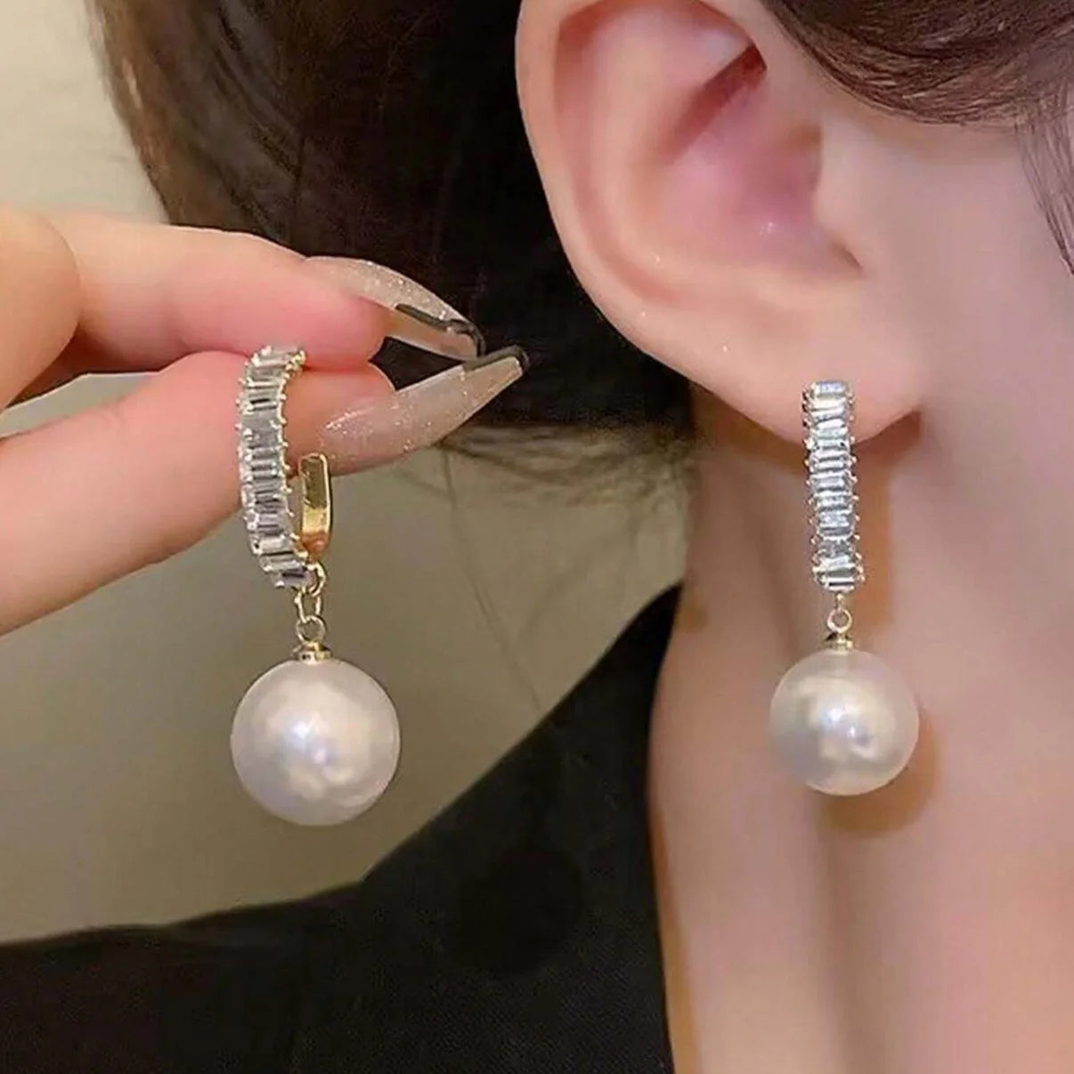 Pearl Minimalist Earrings