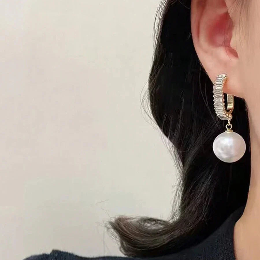 Pearl Minimalist Earrings