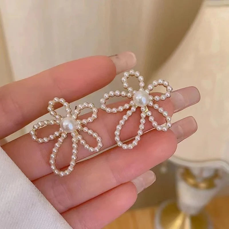 Korean Pearl Flower White Stud Earrings