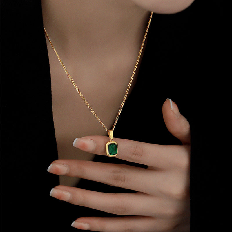 Green Pendant Gold-Plated Necklace