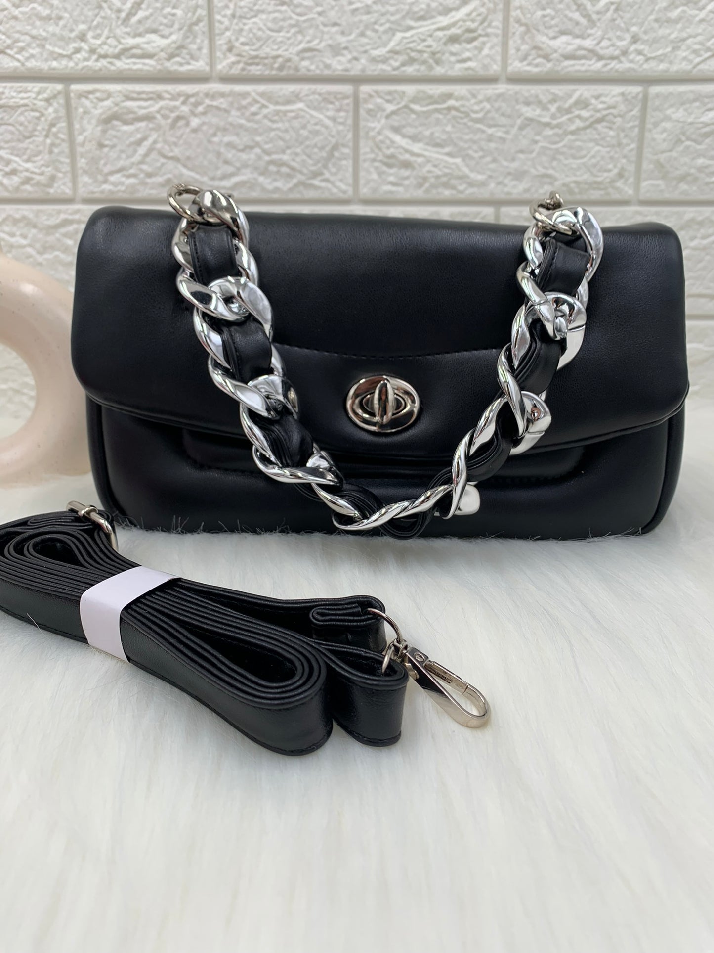 Black Solid Handheld Bag with Twisted Lock