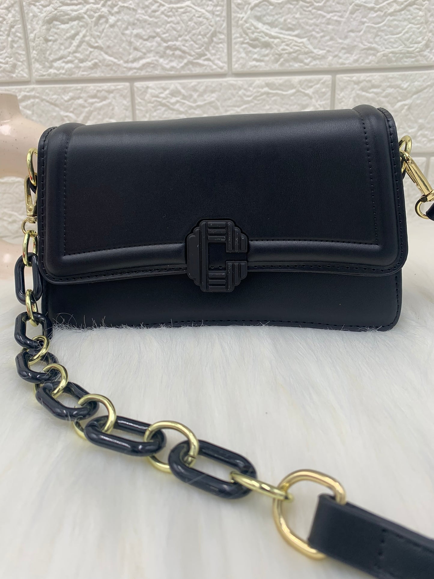 Black Shoulder Sling Handbag