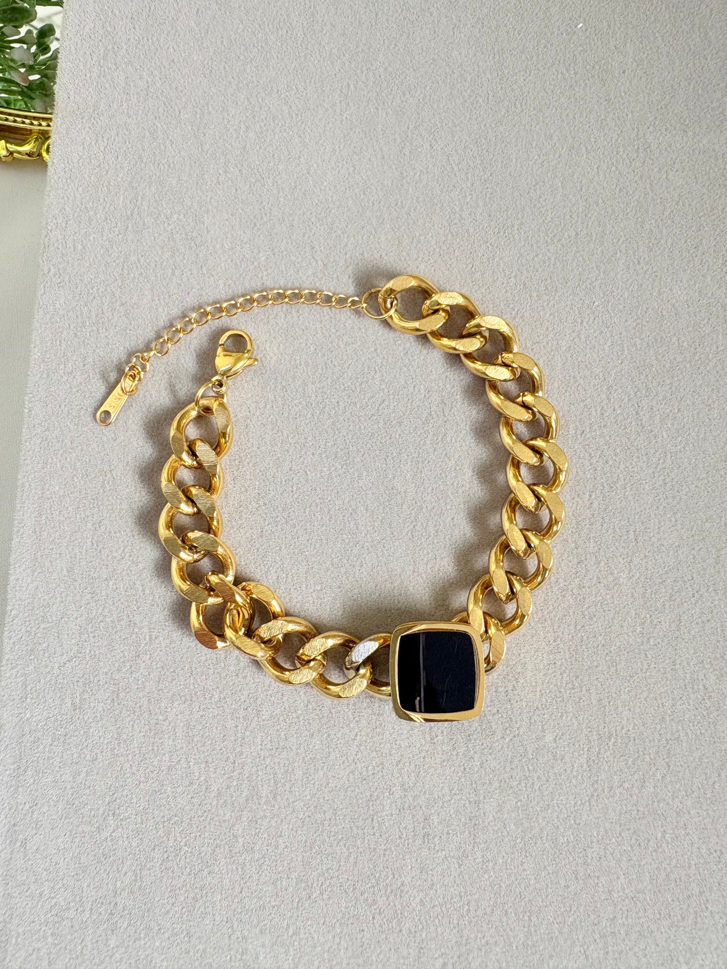 Gold-Plated Cuban Chain Bracelet with Black Epoxy & Square Black Shell