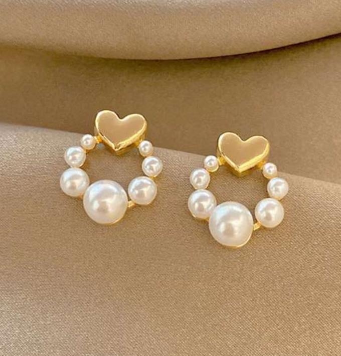 Cute Pearl Circle Earrings