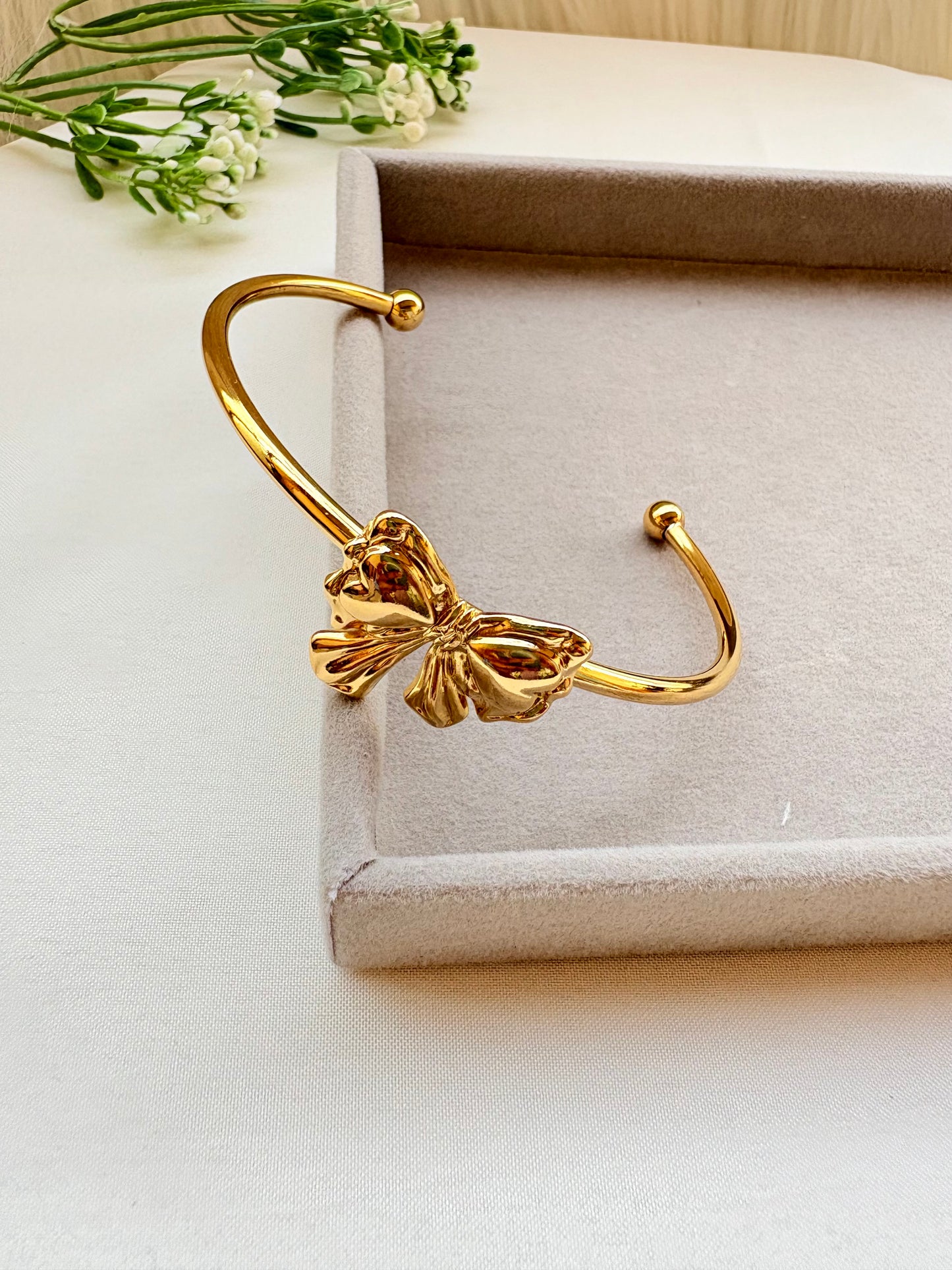Trendy Cuff Bow Bracelet