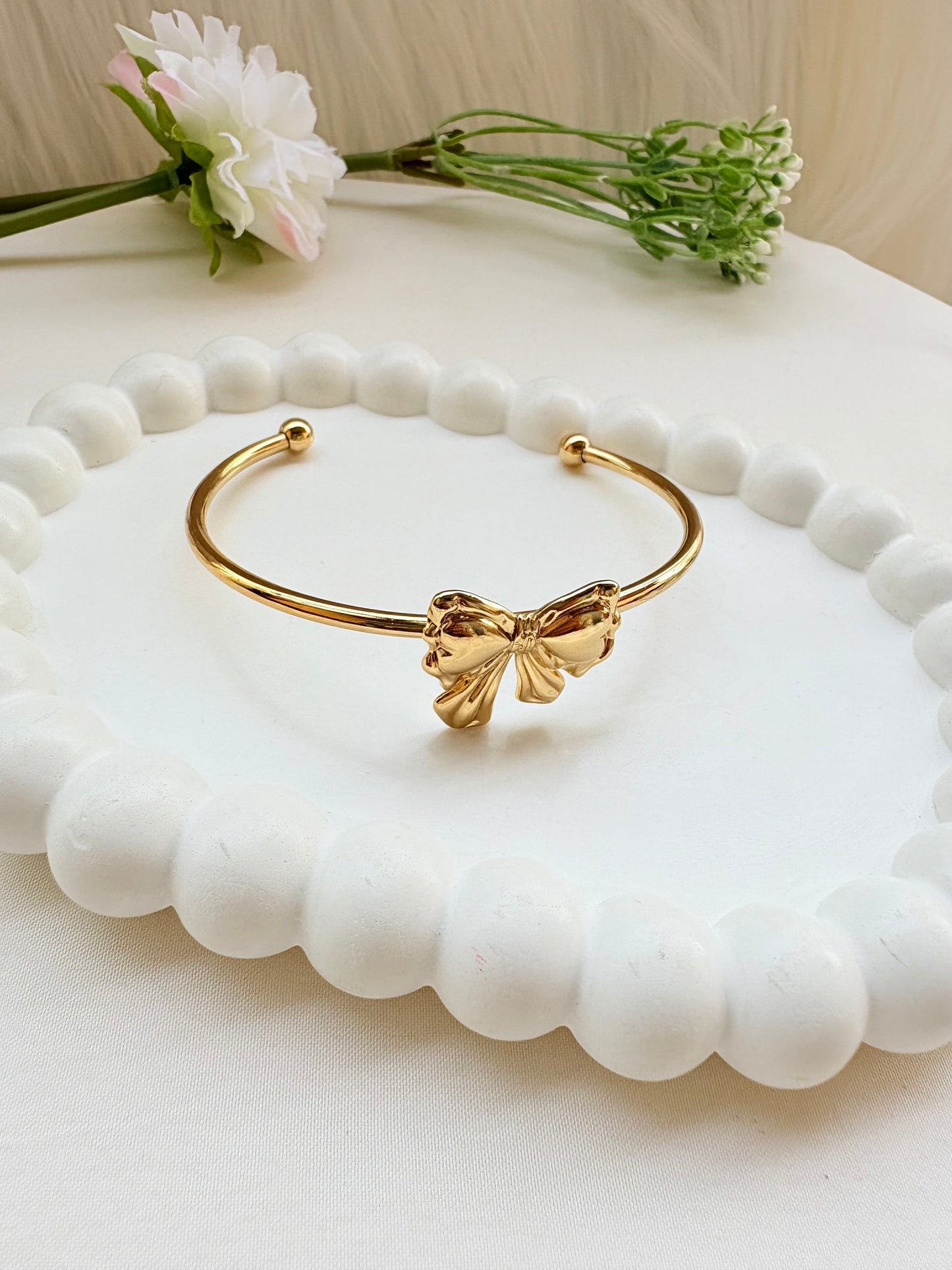 Trendy Cuff Bow Bracelet
