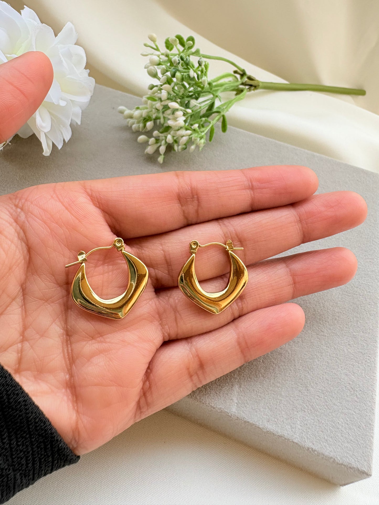 Melody Hoop Earrings - Anti-Tarnish