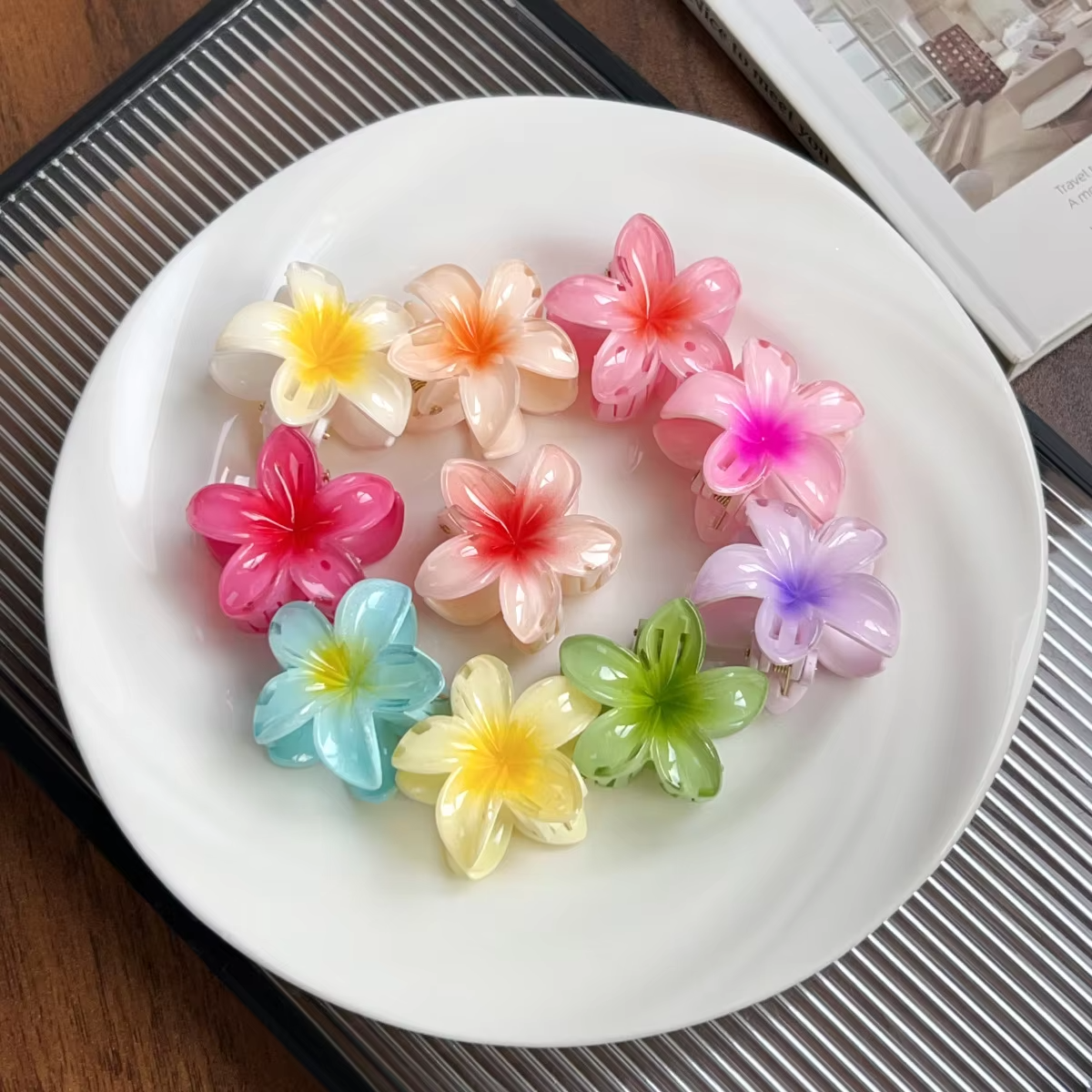 Mini Flower Trendy Hair Claw Clips ( Pack Of 5 )