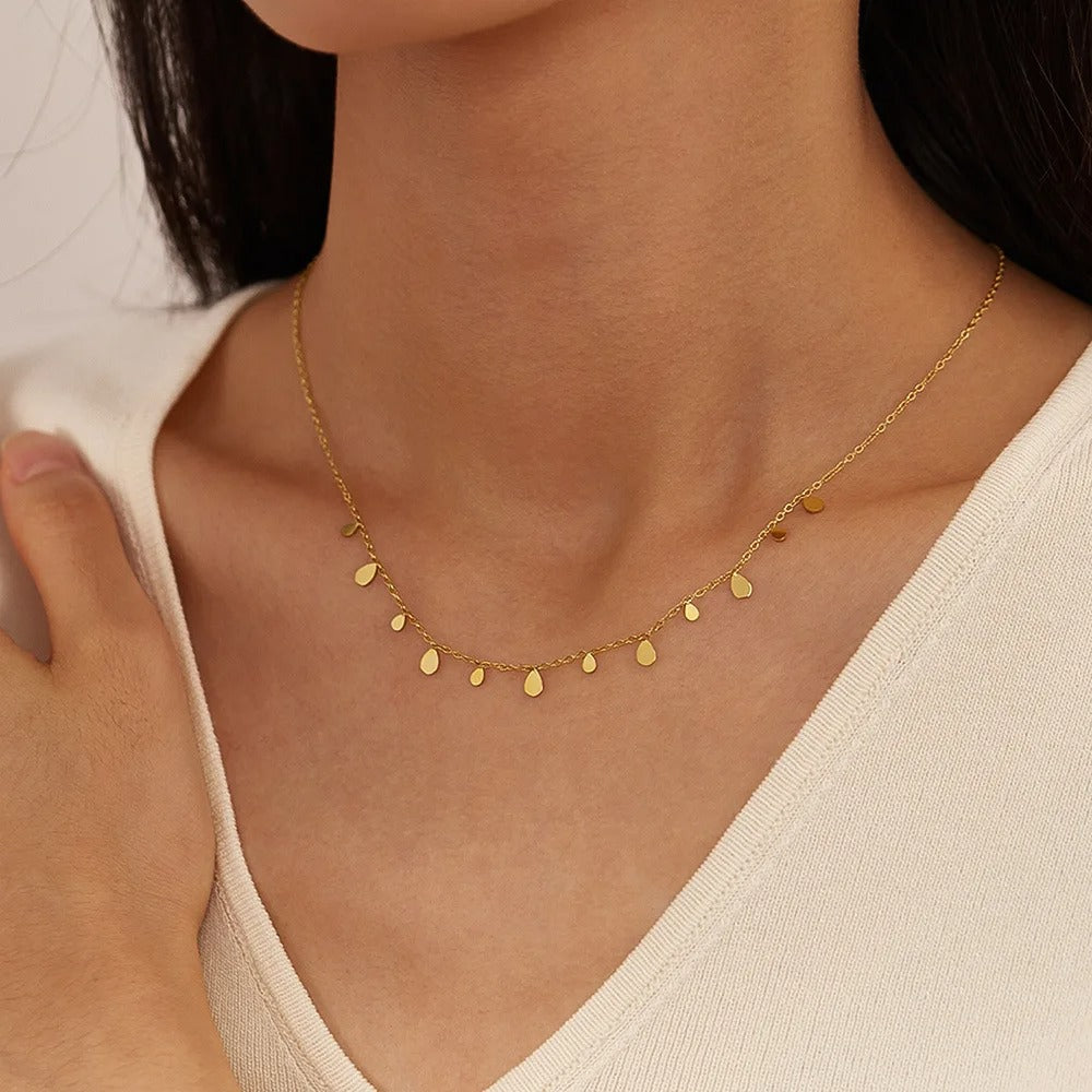 Minimalist Gold Droplet Necklace
