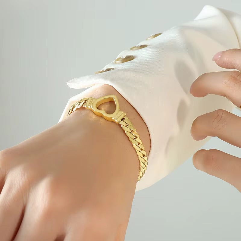 Golden Heart Link Chain Bracelet