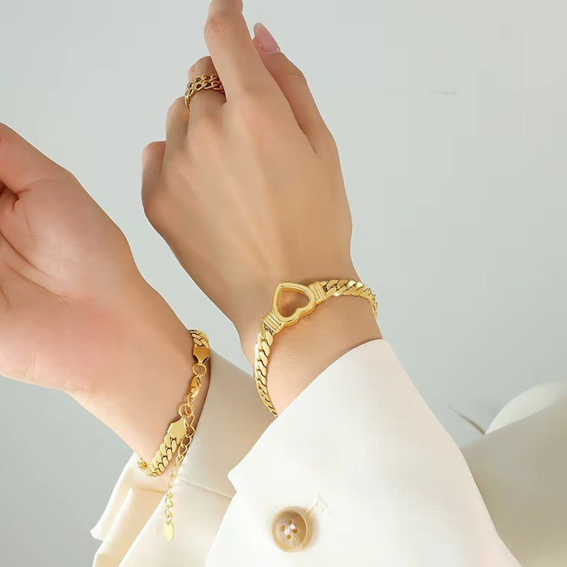 Golden Heart Link Chain Bracelet