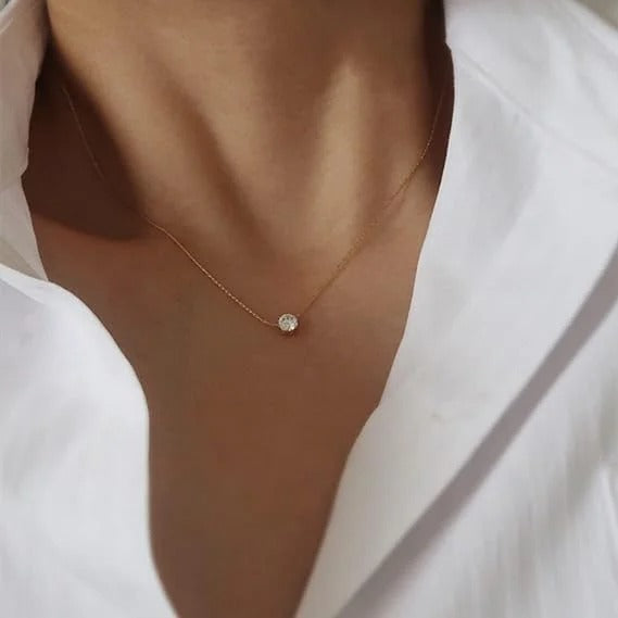 Minimal Necklace Dimond Stone Look Stunning