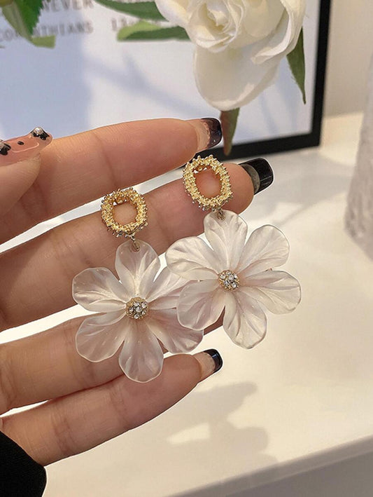 Antique Stoned Beautiful Flower Earrings