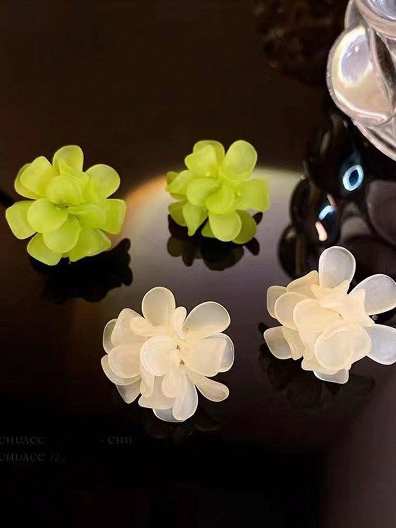 ( Pack Of 2 ) Forest Style Acrylic Flower Earrings