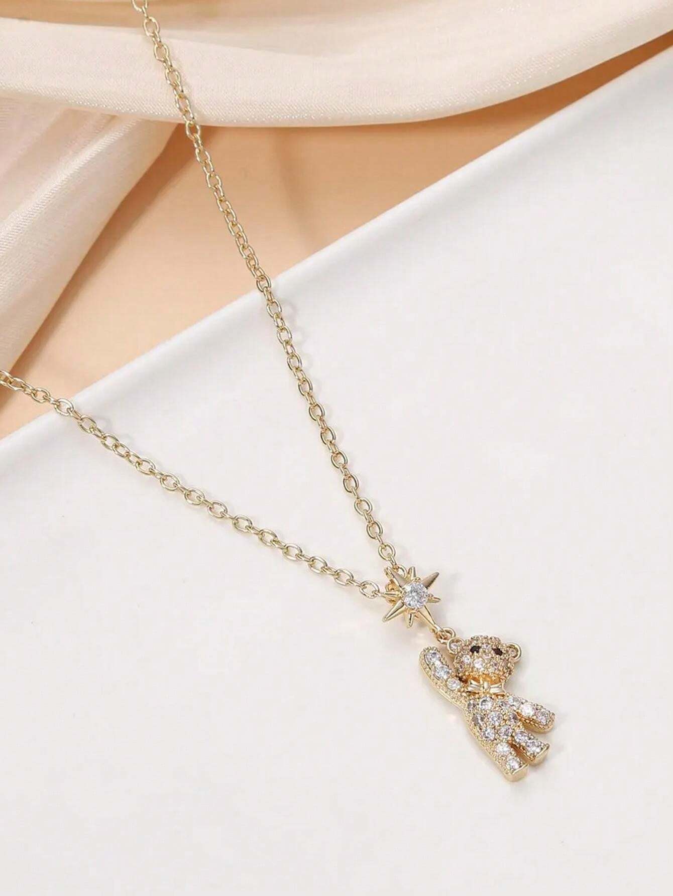 Luxury Exquisite Diamond Bear Pendant Necklace