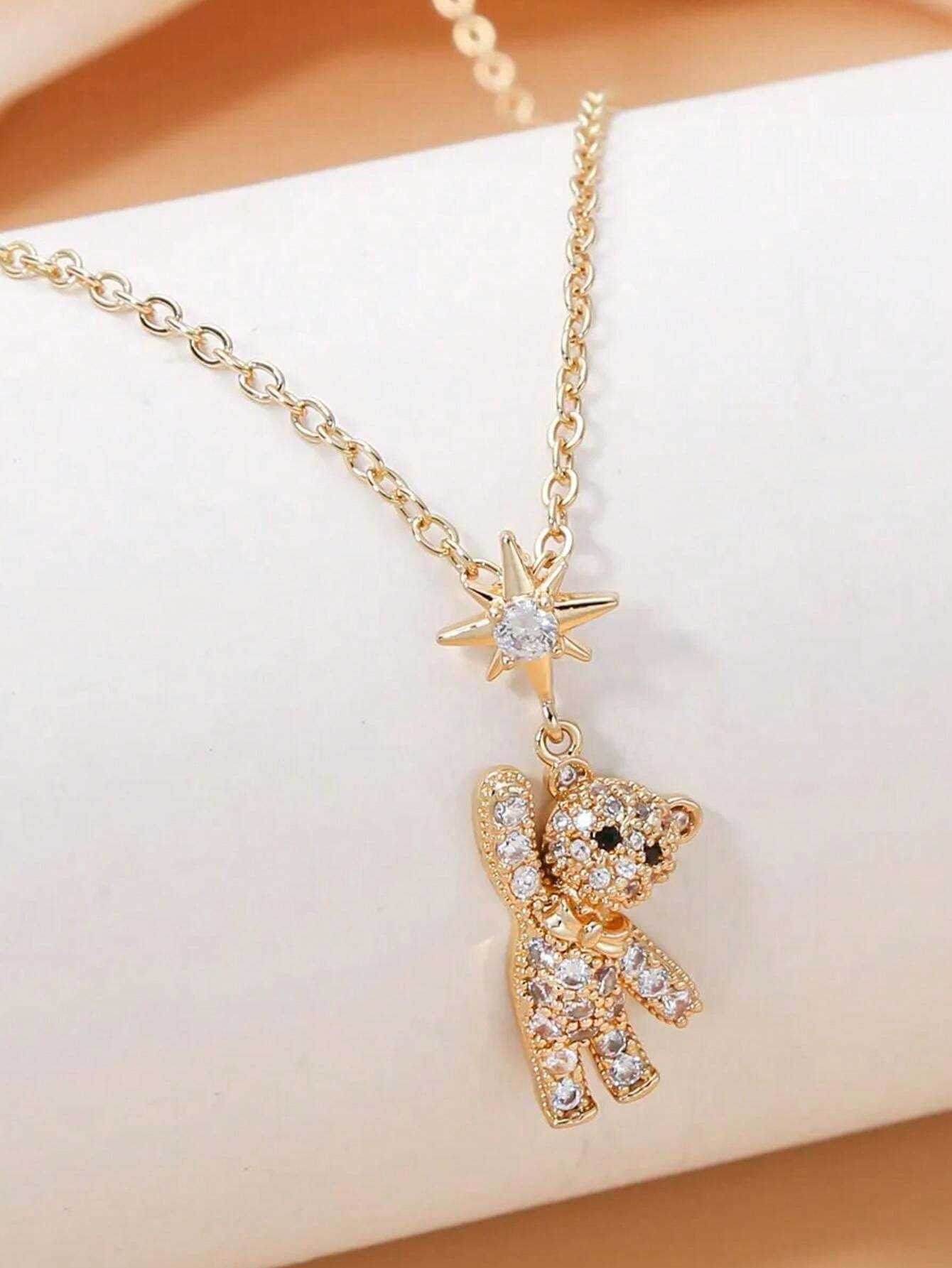 Luxury Exquisite Diamond Bear Pendant Necklace