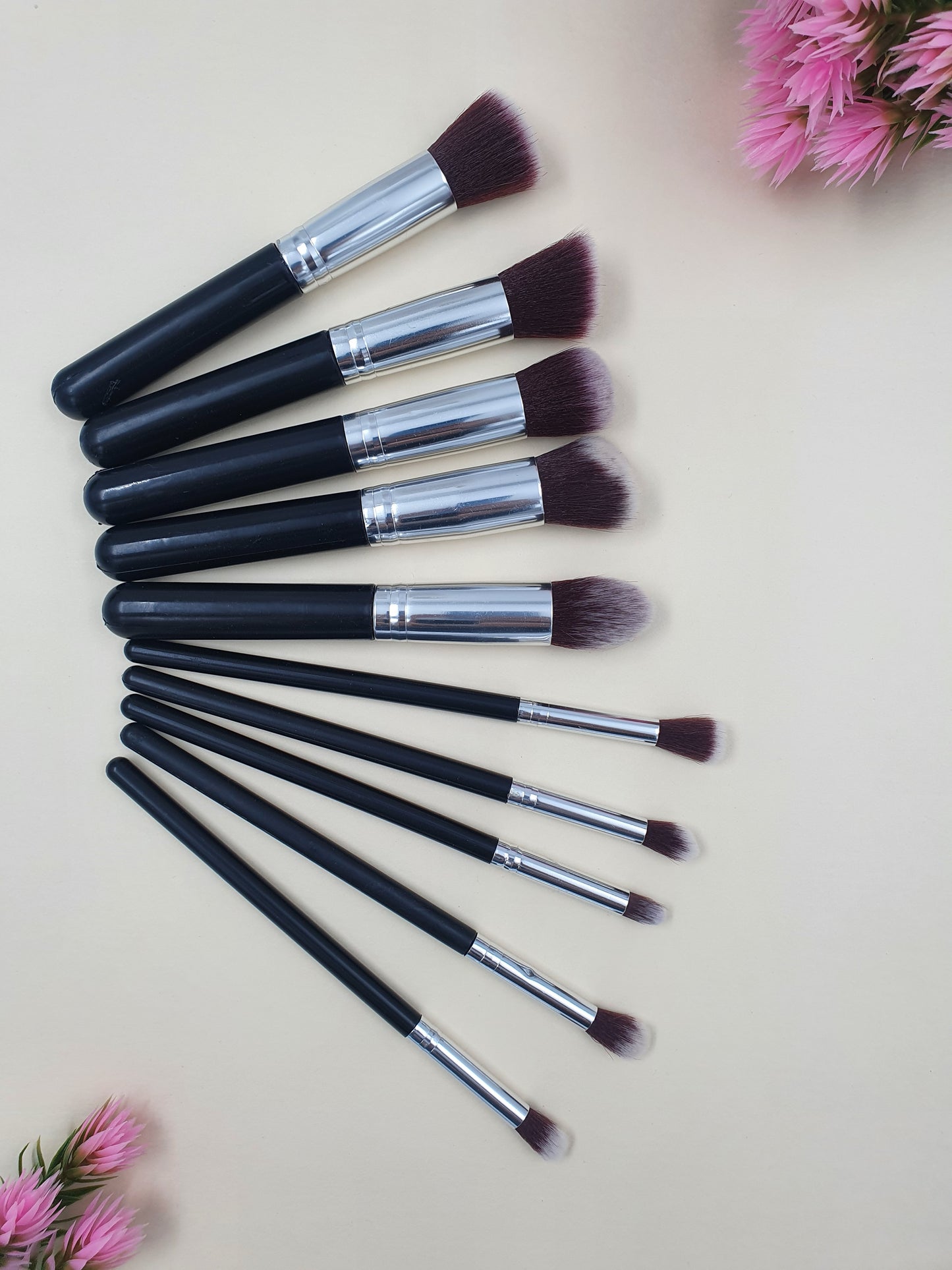 Stily Makeup Brush Set - Pack of 10