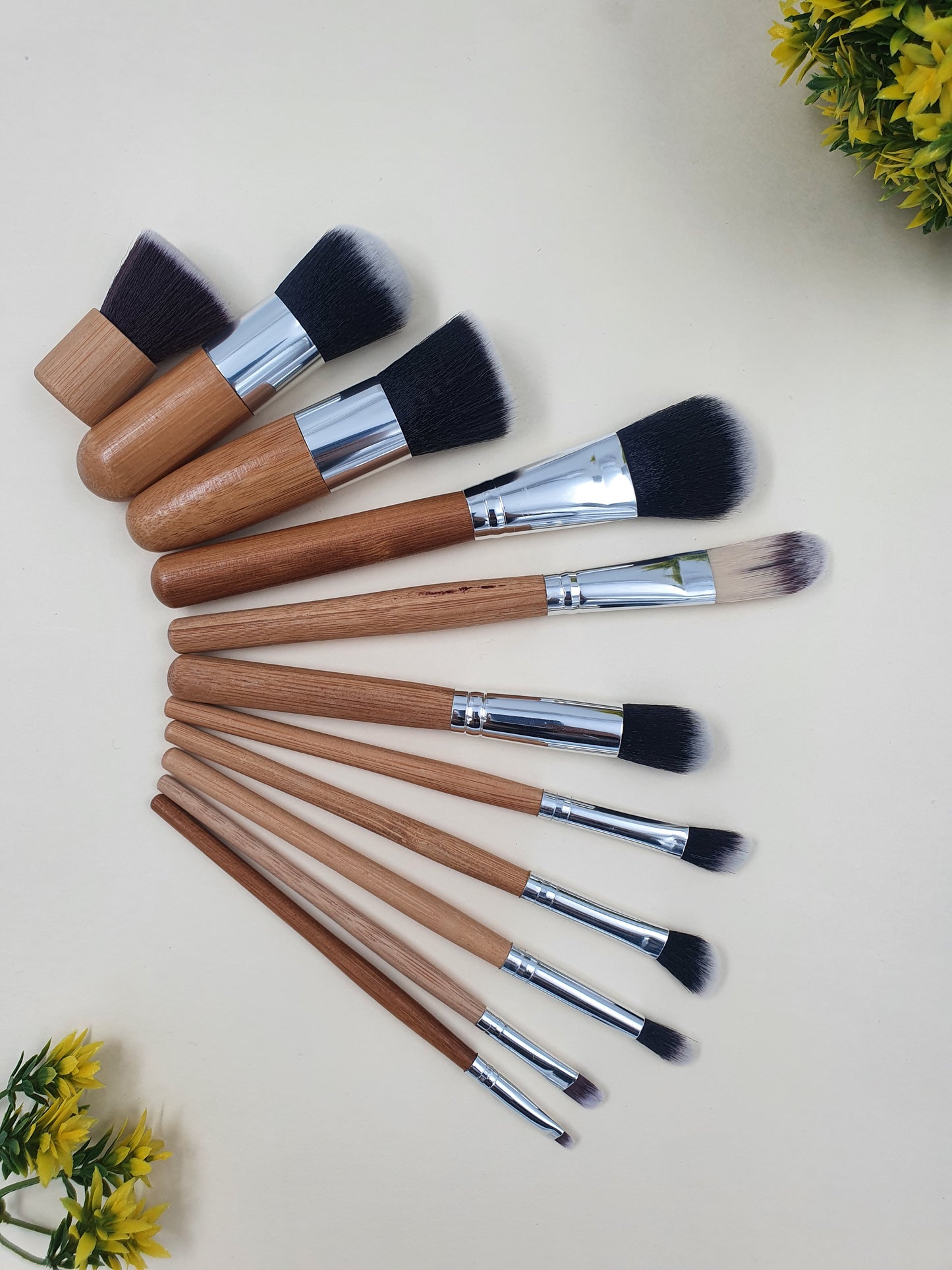 Stily Makeup Brush Set - Pack of 11