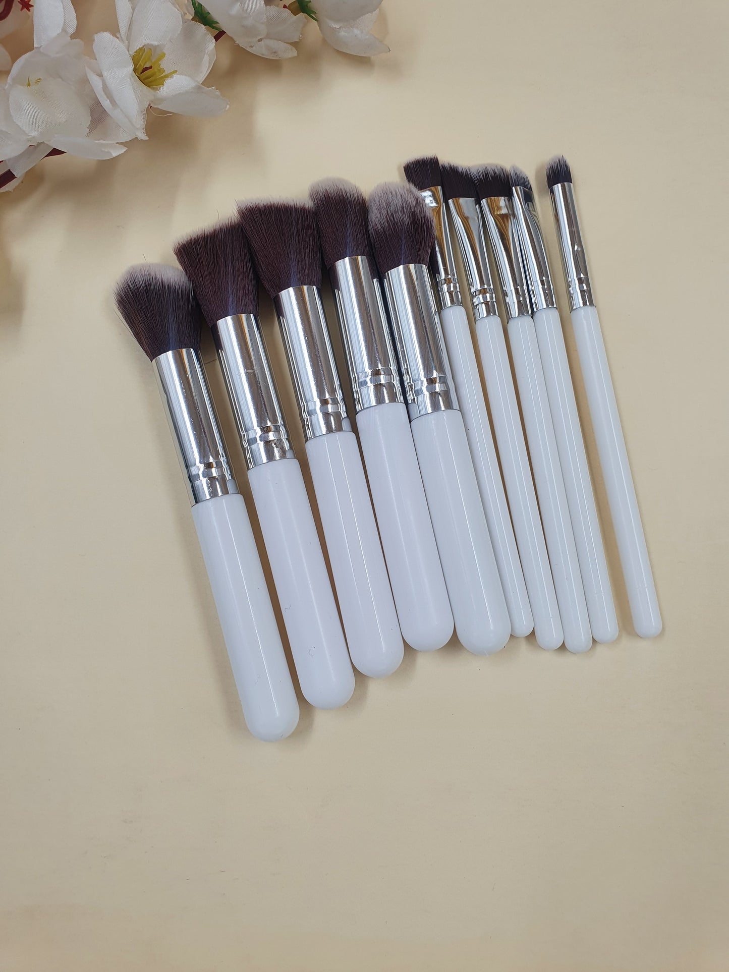 Stily Makeup Brush Set - Pack of 10