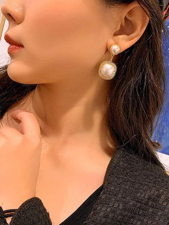 Pearl Squar Drop Earrings