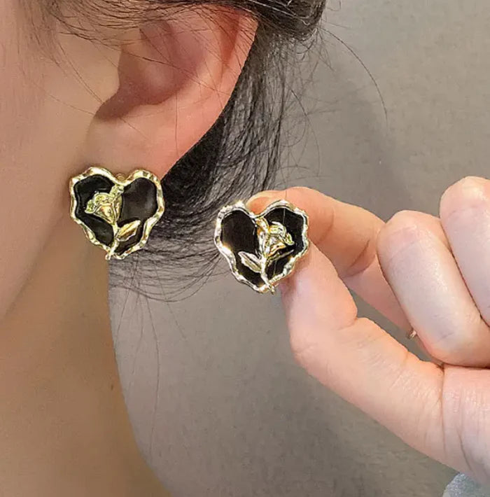 Tulip Flower Heart Stud Earring