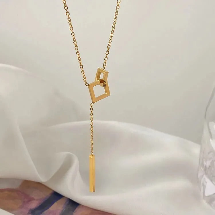 Minimalist Gold Geometric Pendant Necklace