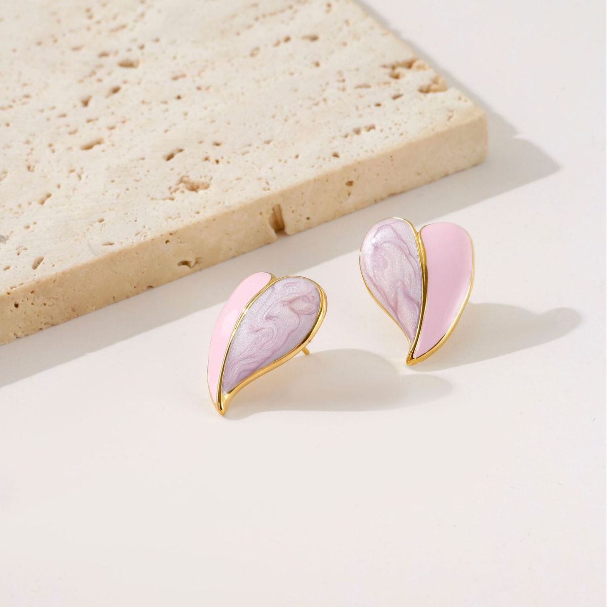 Heart Shape Minimal Stud Earrings