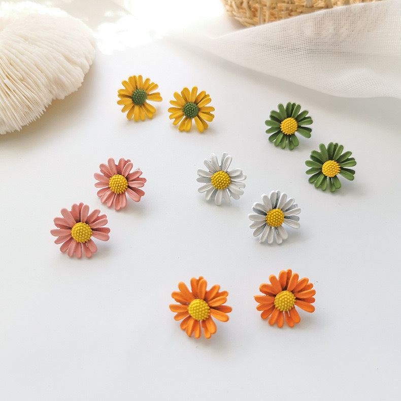 Tiny Daisy Sunflower Stud Earrings