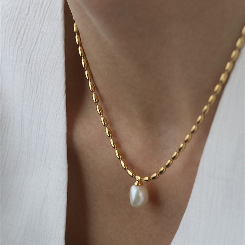 Pearl Pendant Gold Necklace