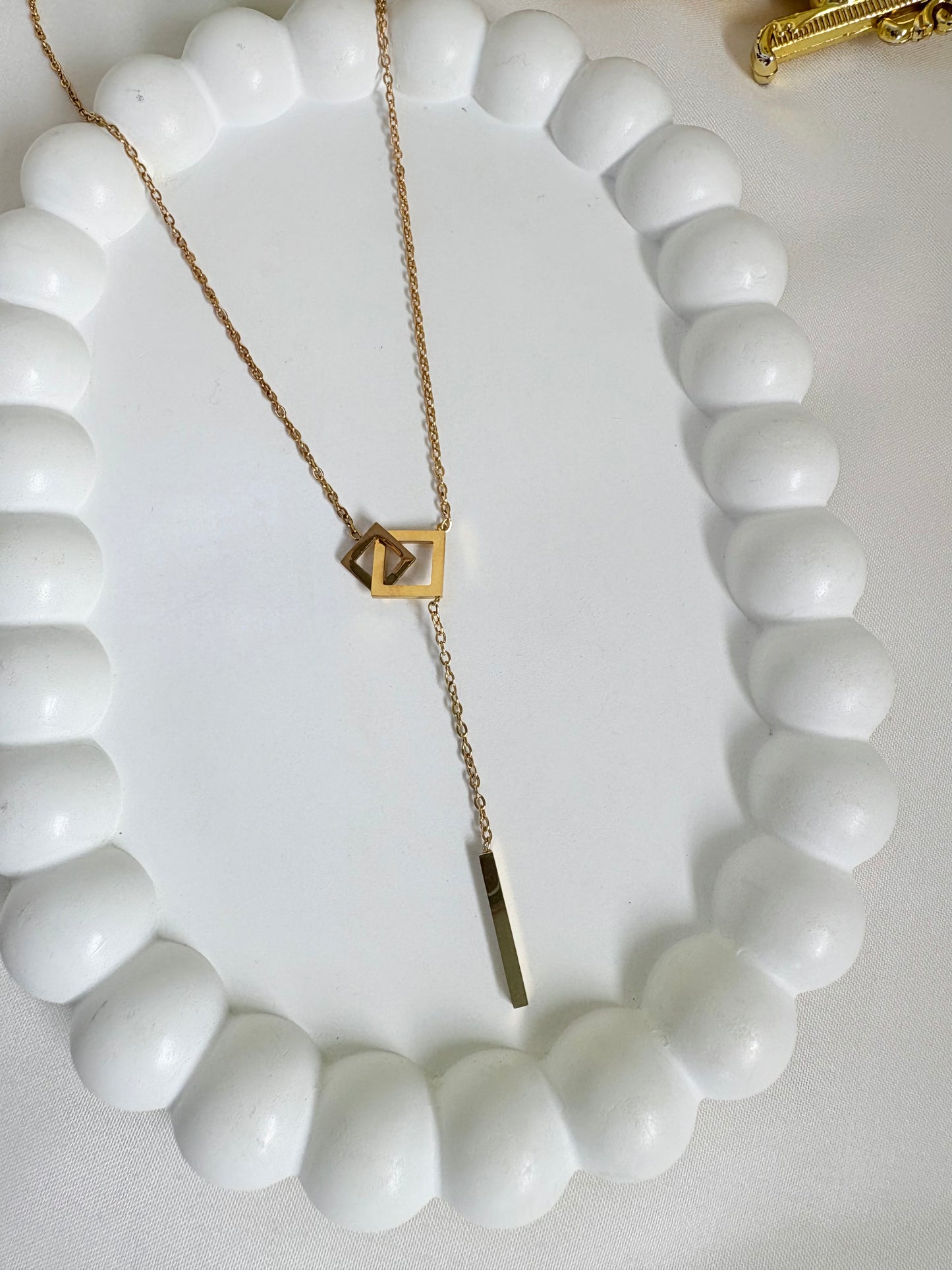 Minimalist Gold Geometric Pendant Necklace