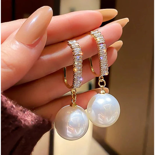 Pearl Minimalist Earrings