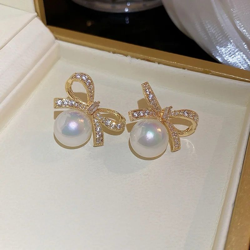 Pearl Bowknot Earrings