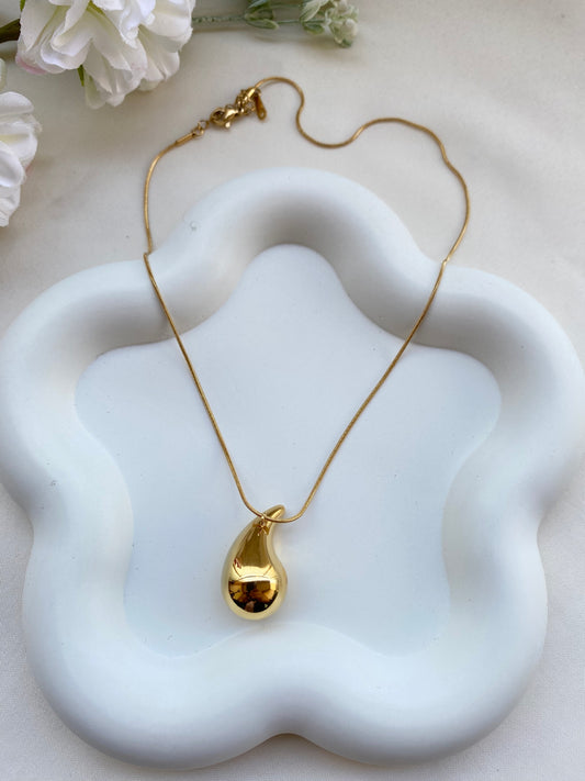 Gold Stainless Steel Water Drop Necklace