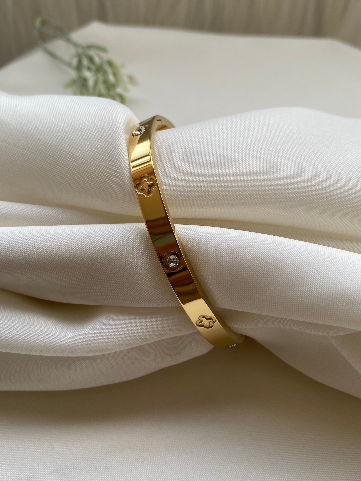 Gold Pleated Bracelet Anti Tarnish