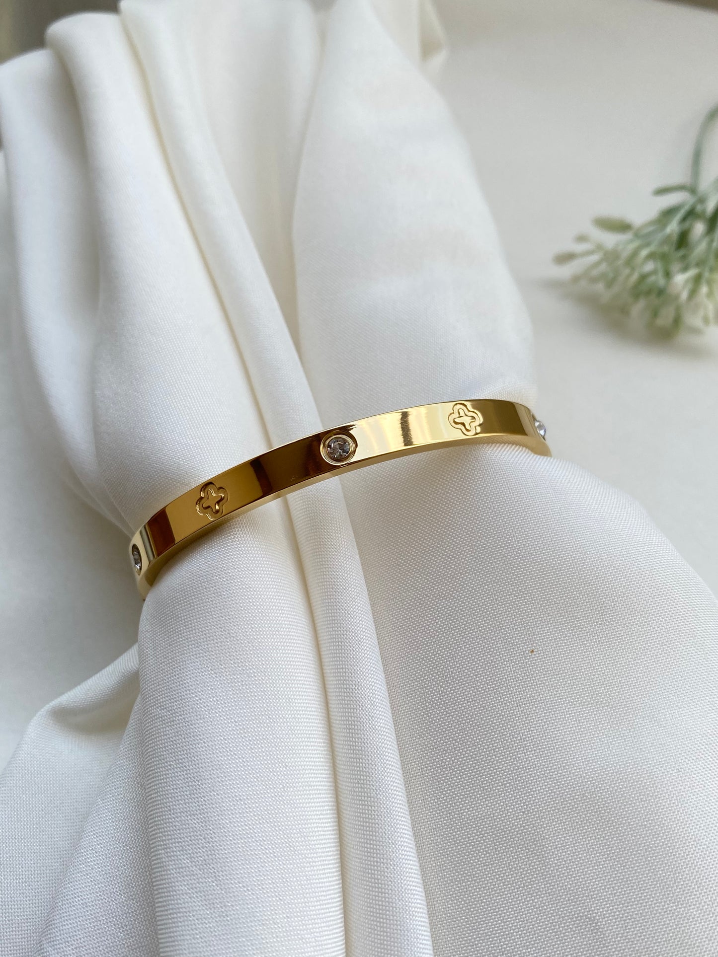 Gold Pleated Bracelet Anti Tarnish