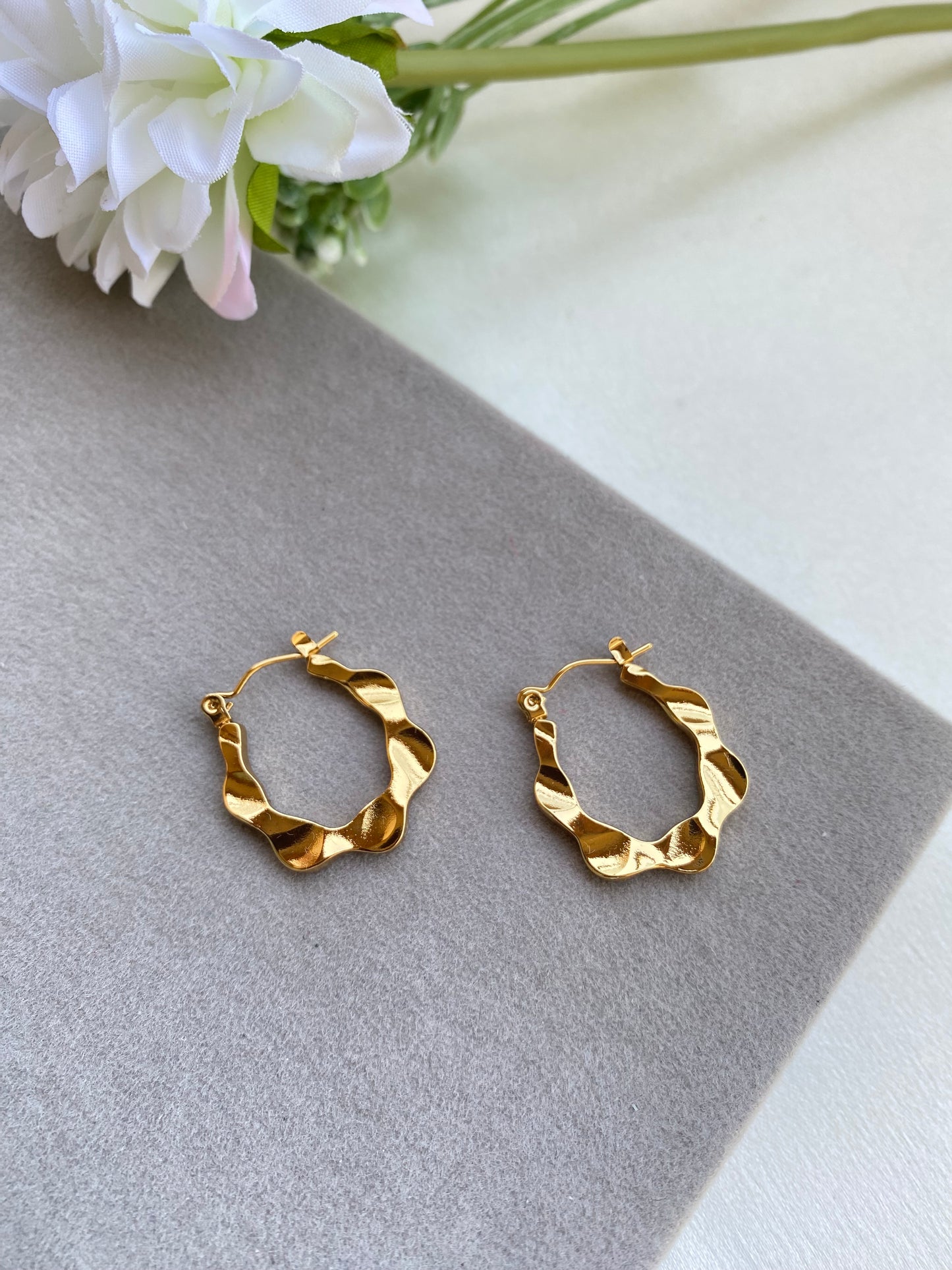 Lyla Hoops Earrings