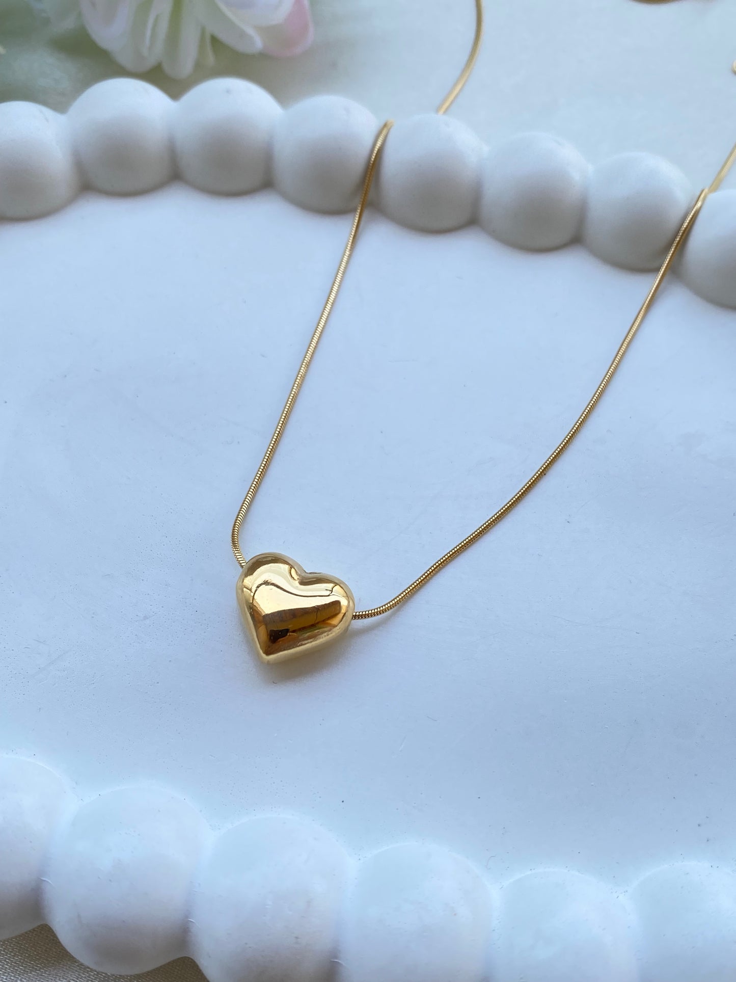 Dainty Heart Gold Pleated Necklace