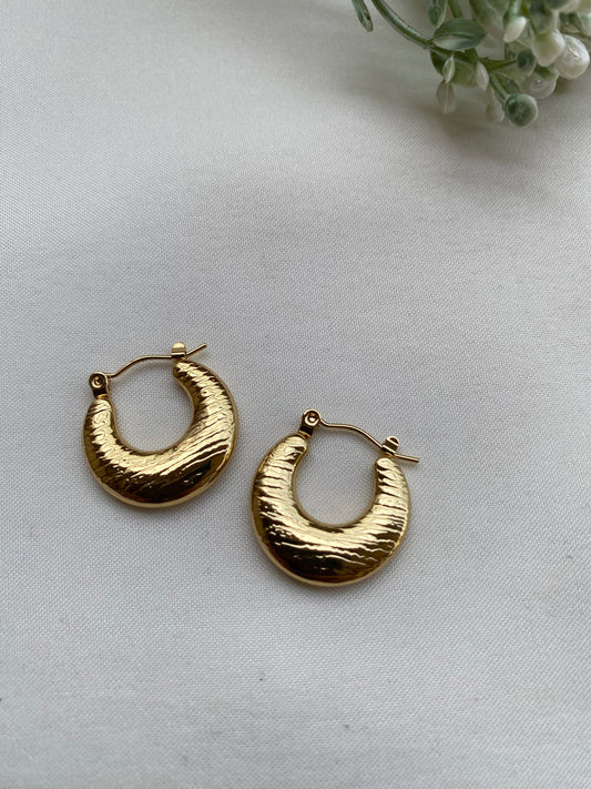 Half Moon Shaped Hoop Earrings | Waterproof & Tarnish Free