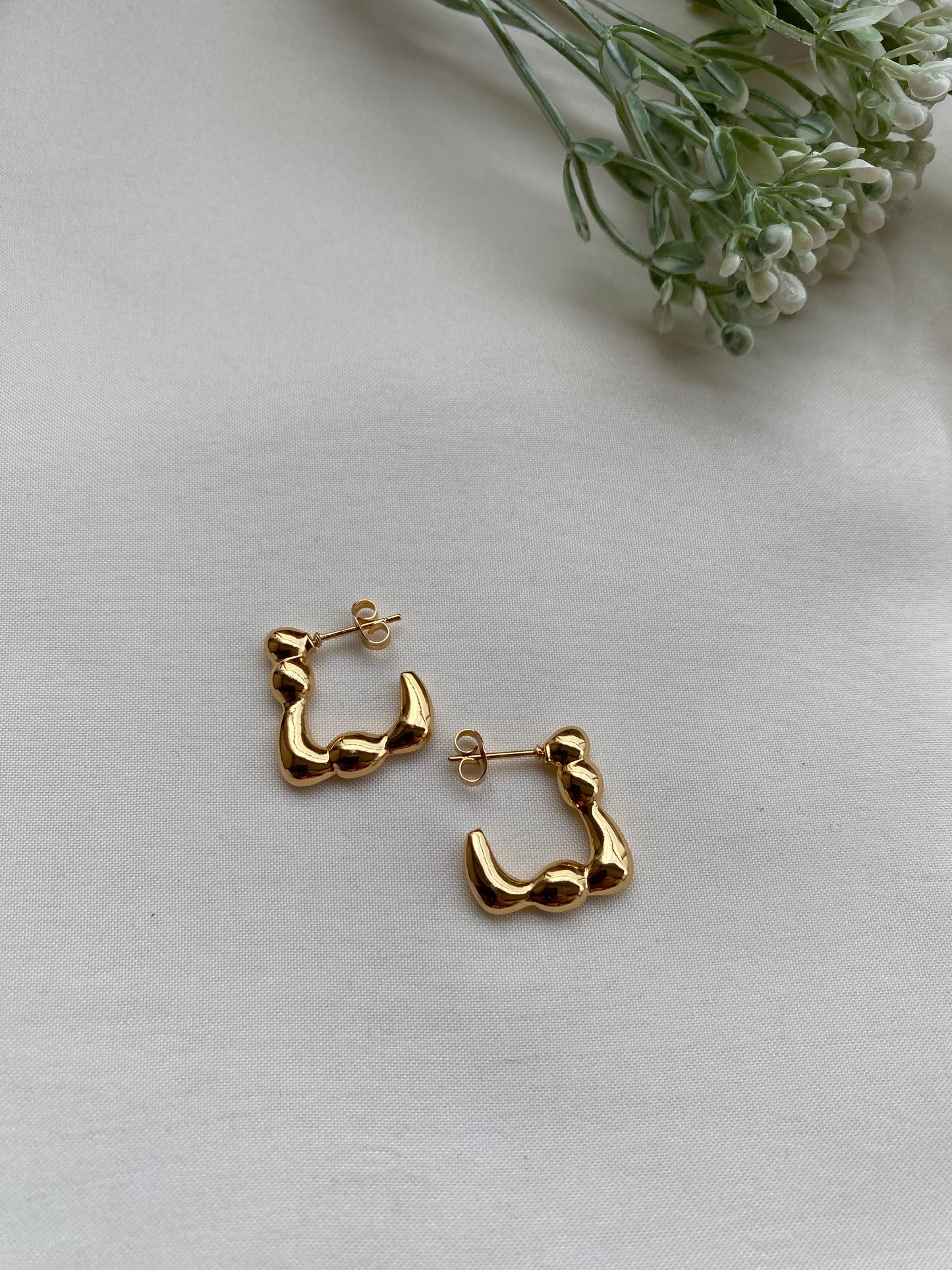 Square Hoops Earrings | Waterproof & Tarnish Free