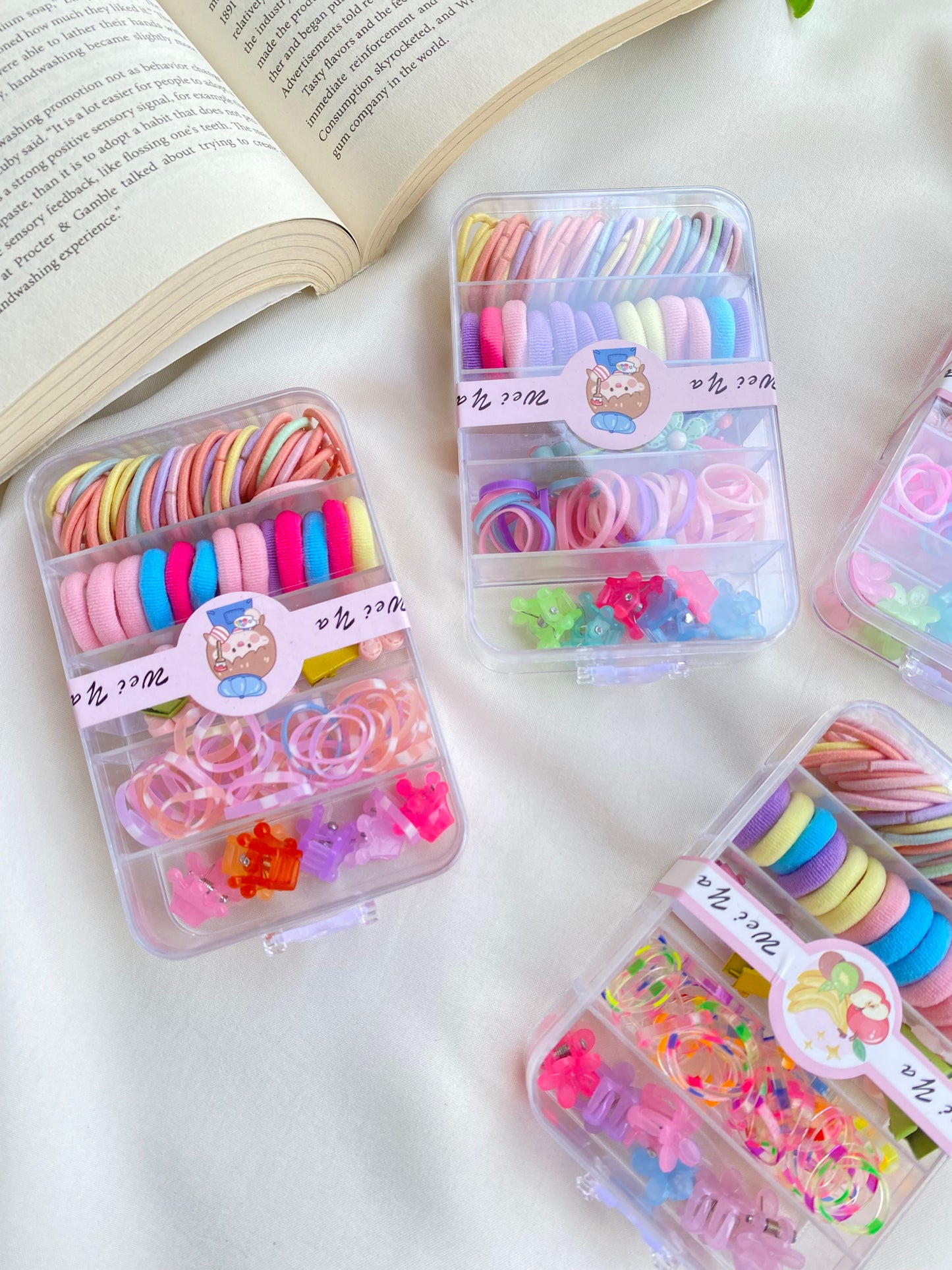 Pack -1 Random Box Mixed Hair Accessories Set