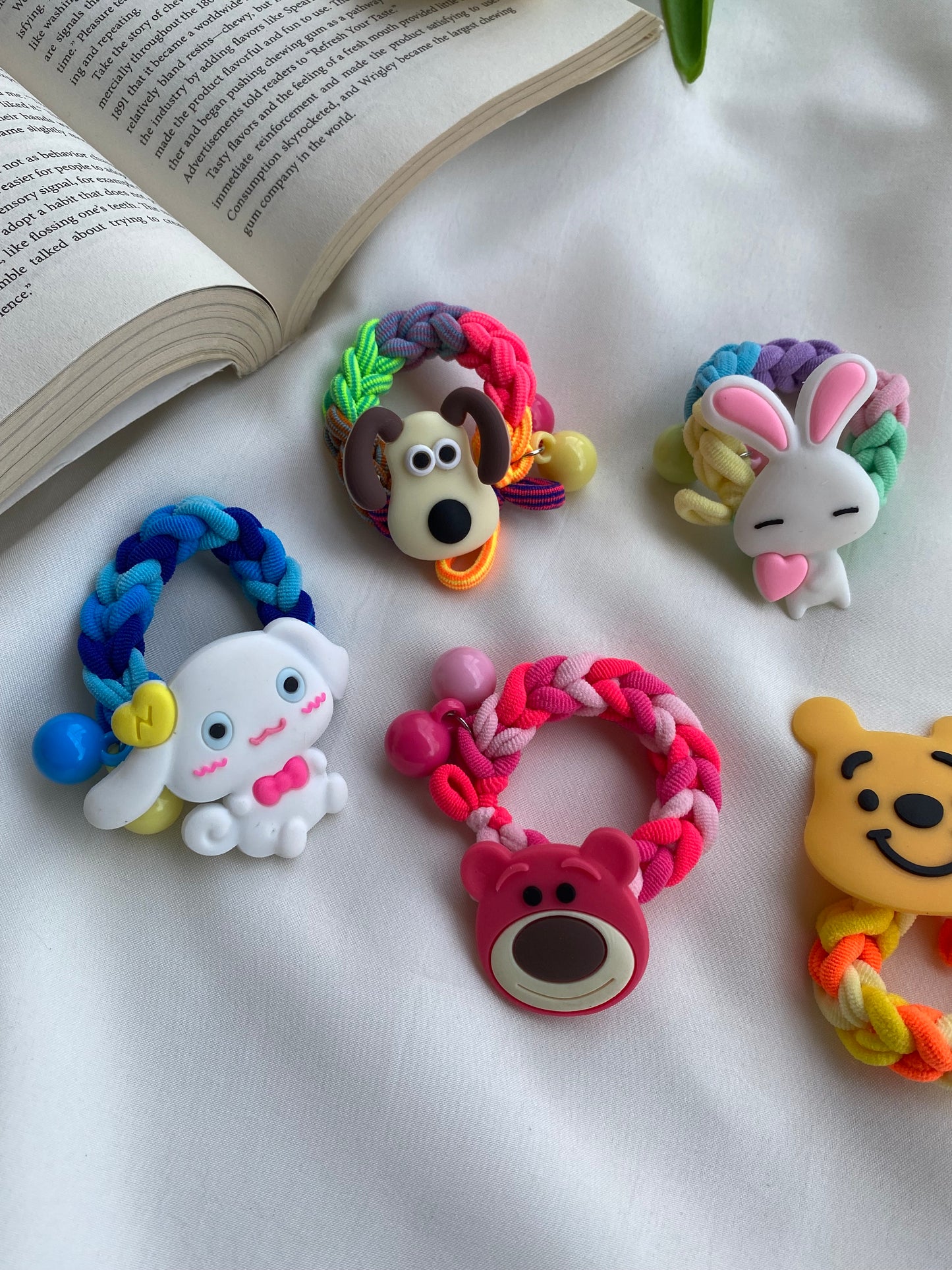 Cute Cartoon Design Braided Rubber Band Hair Ties Holder For Kids