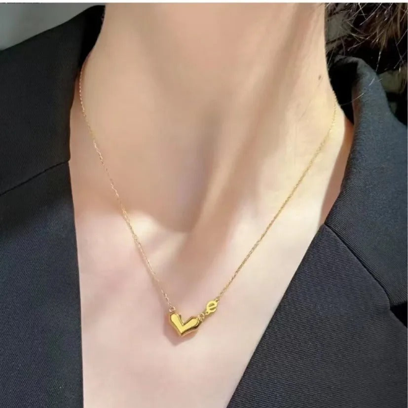 Luxury Gold Chain Women Heart Necklace