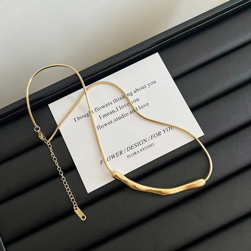 Gold Pleated Minimal Wave Bar Necklace