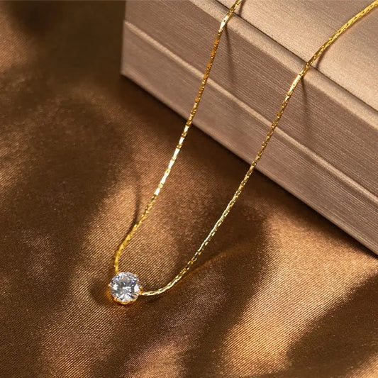 Minimal Necklace Dimond Stone Look Stunning