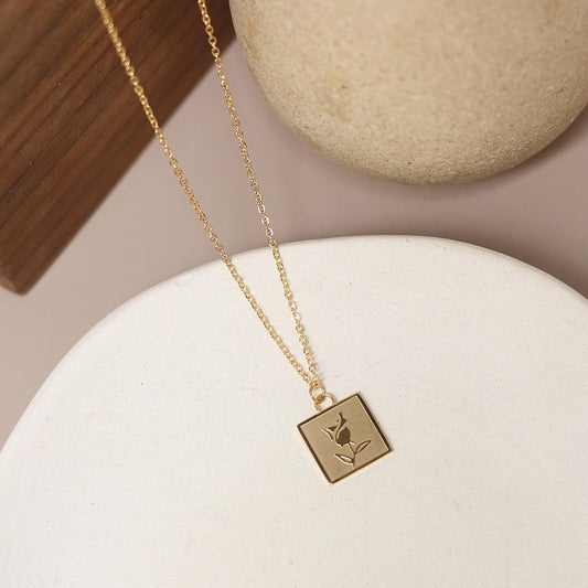 Minimalist Gold Floral Square Pendant Necklace